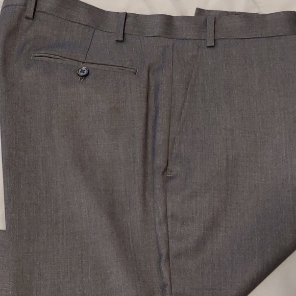 Alfani Vest and Pant set - Picture 7 of 9